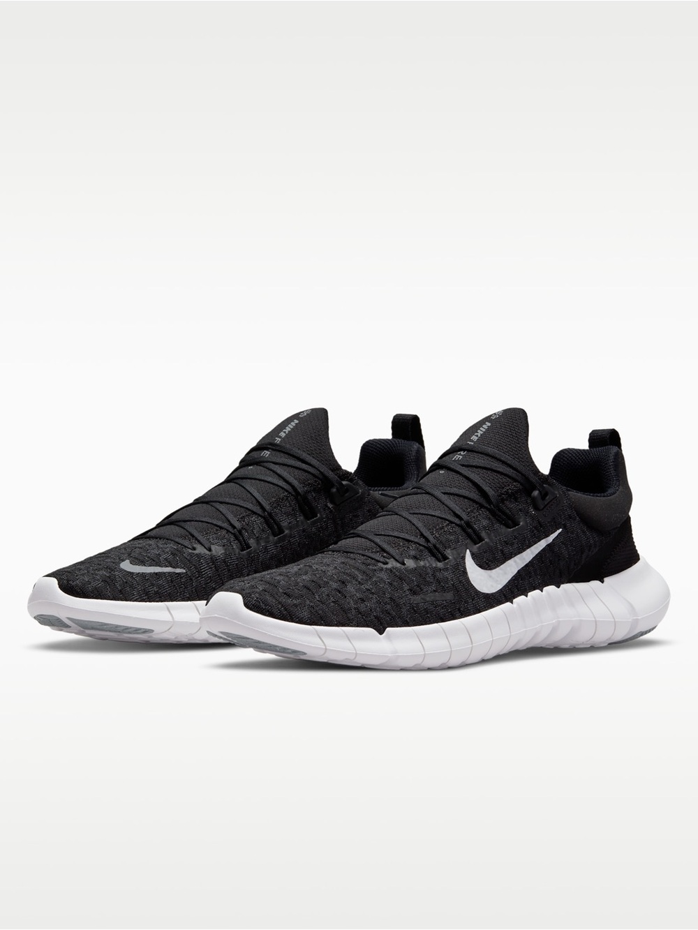 Nike Women's Free Run 5.0 Next To Nature Black and White Running Sneakers